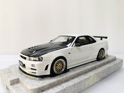 1/18 MotorHelix Nissan Skyline R34 GT-R Nismo Z-tune Pearl 1/18 MotorHelix Nissan Skyline R34 GT-R Nismo Z-tune Pearl