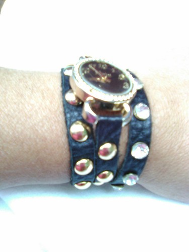 Ladies Geneva Platinum #9540 Wrap Watch. Leather Band. Rhinestone Around Face - Picture 5 of 8