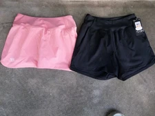 NWT UNDER ARMOUR WOMEN'S UA SKORT SHORT LOT (2) PAIRS IN LOT.SMALL.NEW FOR 2025.