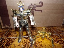 Saint seiya chevalier d'or du scorpion Milo , bandai v1 fr 1987