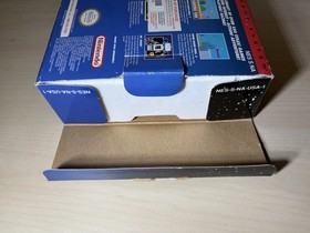 Consola de juegos Nintendo NES Control Deck Top Loader completa en caja como nueva