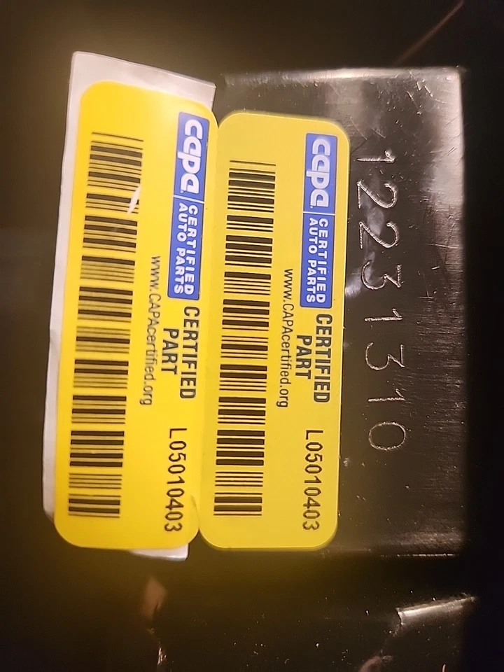 Luz trasera Chevy Silverado, 1500 2003-06 clásica TYC pasajero derecha nueva. Foto 3 de 4