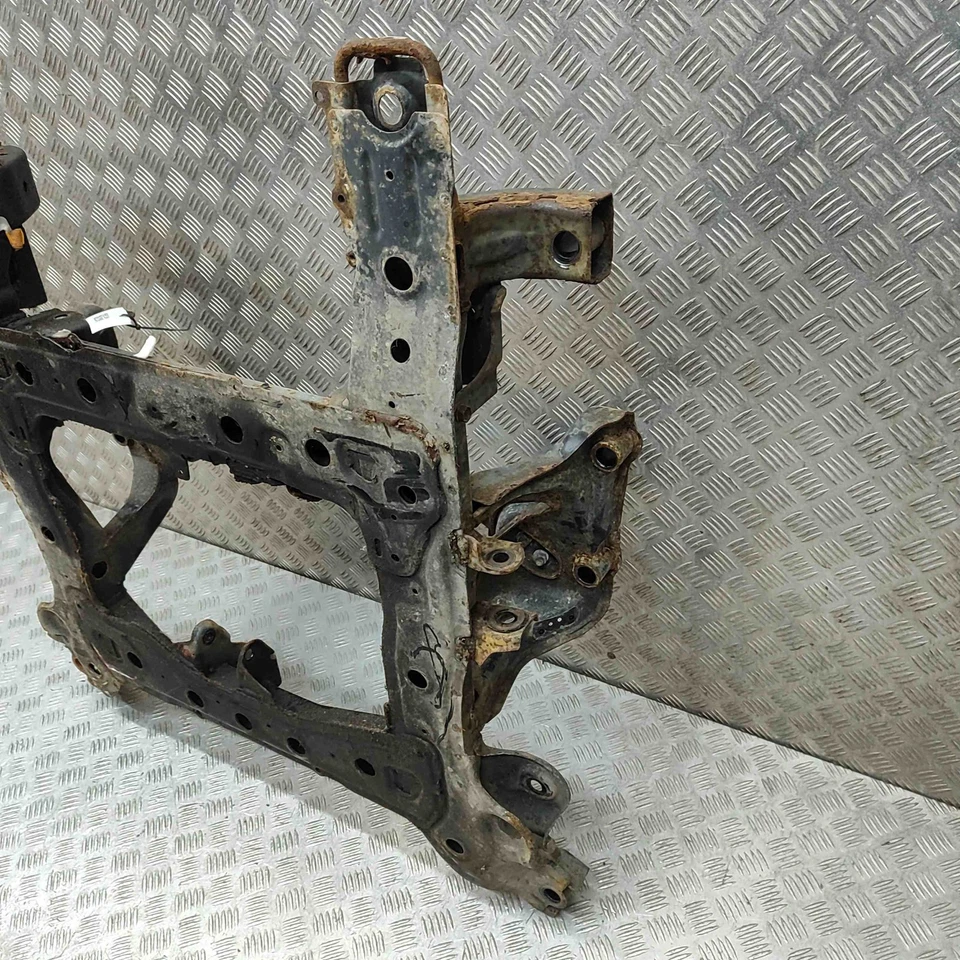 SUZUKI GRAND VITARA MK3 JT Front Subframe 45800-80K00 2.4 Petrol 122kW 2010 - Image 4 of 4