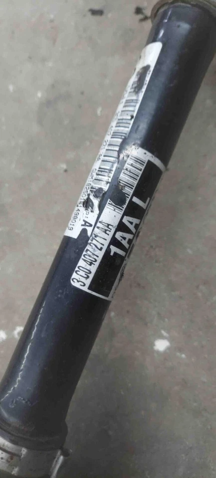 Volkswagen Passat 2006-2008 conjunto de eje OEM Foto 3 de 3