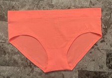 NWT VICTORIA'S SECRET LARGE ORANGE PEACH LOGO SEAMLESS RARE HIPHUGGER PANTIES