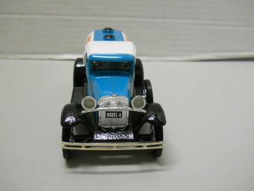 Campeones de carreras Transouth Financial 500 Darlington Modelo A Tanker Diecast Bank - Imagen 4 de 12