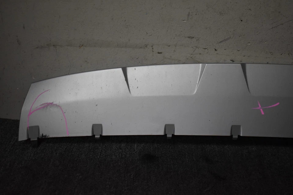 2018-2019 BMW X1 ПЕРЕДНЯЯ НИЖНЯЯ ОТДЕЛКА ЗАВОДСКАЯ ОТ ОРИГИНАЛЬНОГО ПРОИЗВОДИТЕЛЯ - Изображение 2 из 4