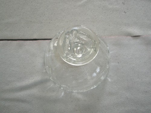 PEDESTAL clear glass FRUIT BOWL 5 1/4" tall - Picture 7 of 10