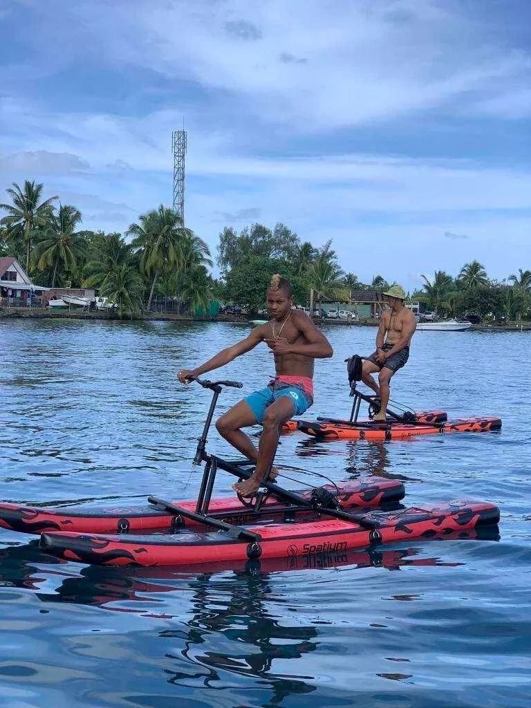 SPATIUM Portable Inflatable Pedal Boat Water Bike