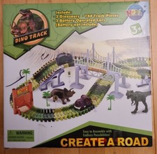 Dinosaur Tracks, 185 PCS Create A Dinosaur World Road Race