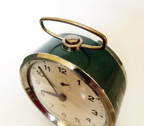 De colección 1960 PRIM Reloj Alarma Checoslovaquia Retro Antiguo Reloj de Mesa Decoración - Imagen 3 de 5