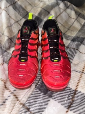 nike air vapormax plus flight pack black and pink The Nike Air VaporMax Plus Flight Pack Black n Pink size 11  main image 3