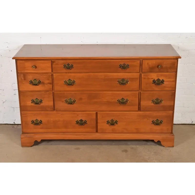 Ethan Allen Chest In Antique Dressers & Vanities (1950-Now) for