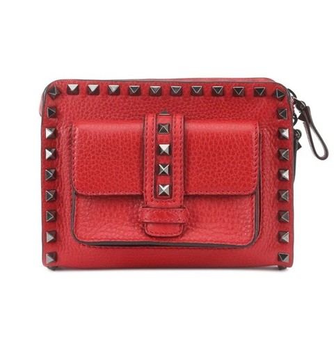 NWT VALENTINO ROCKSTUD RED LEATHER CAMERA BAG GUNMETAL STUDDED CROSSBODY RARE!