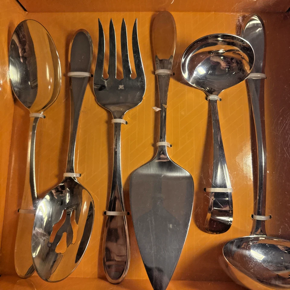 Nuevo juego de servir de 6 piezas de acero inoxidable 18/10 Mikasa Bravo - VENTA DE 7 DÍAS Foto 2 de 4