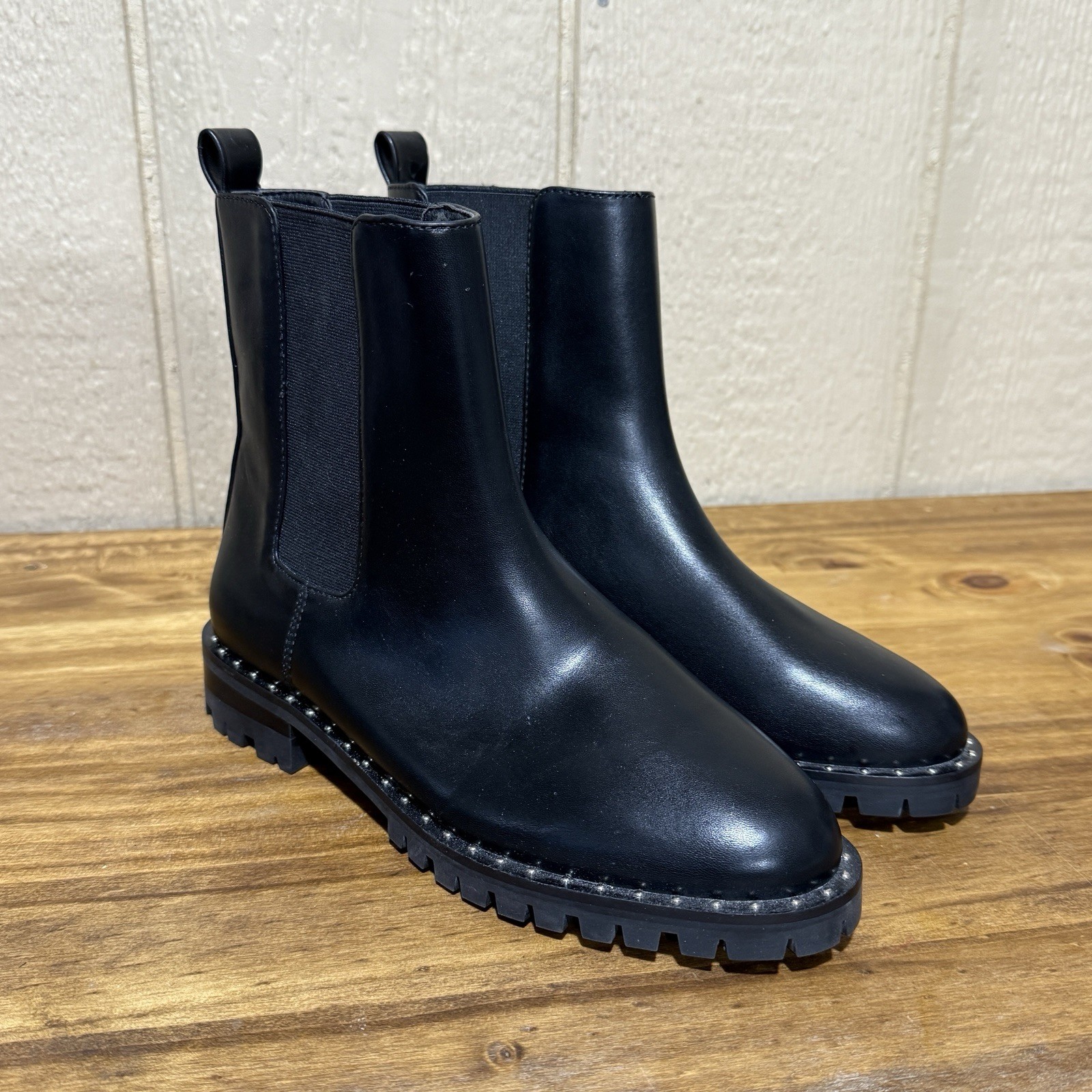 SAOLA Stivali donna Saks Fifth Avenue suola a strappo Kyla Chelsea borchie donna taglia 7