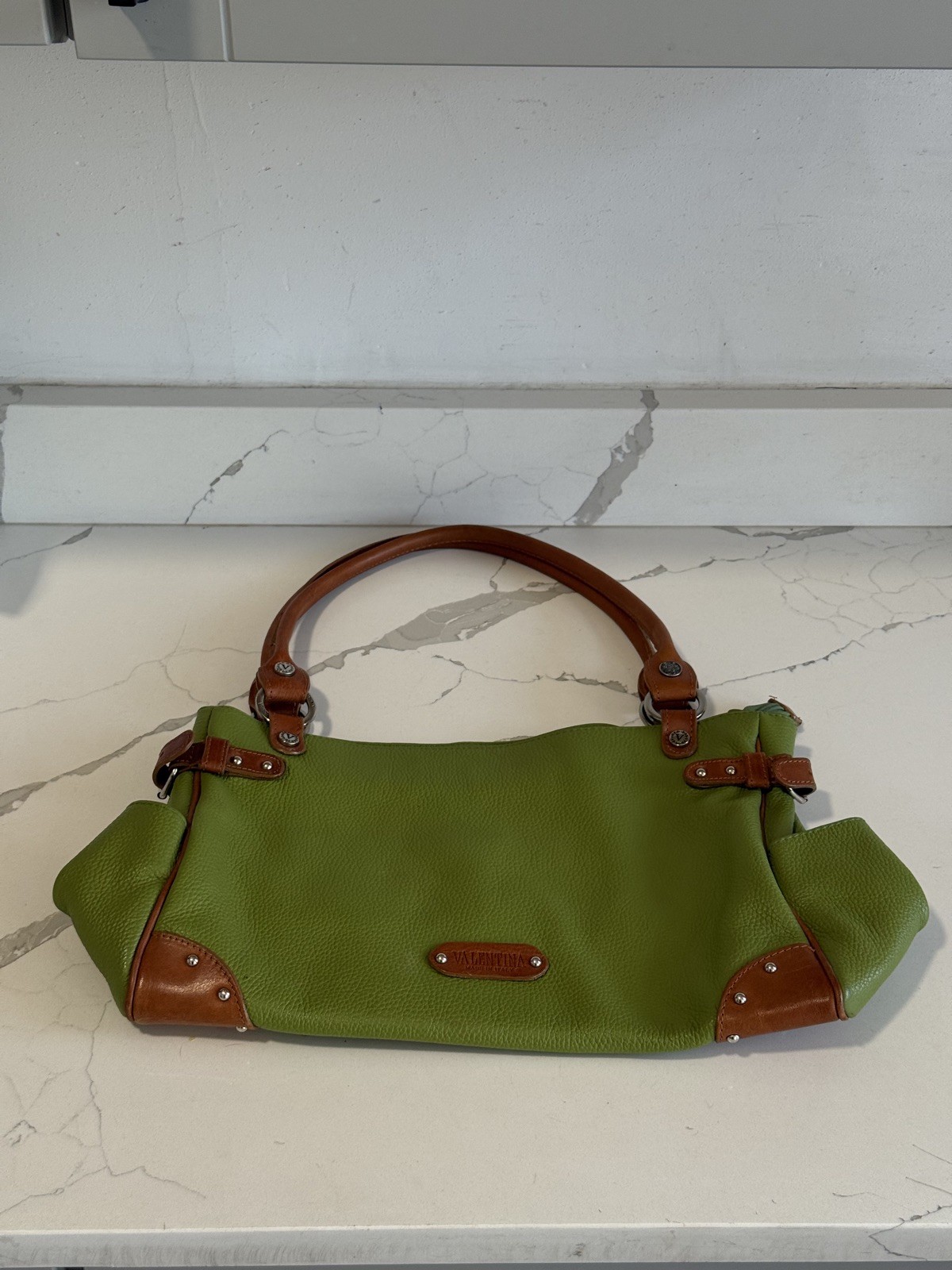 Valentina Green Pebbled Leather Shoulder Bag Made In Italy Brown Gold Accents