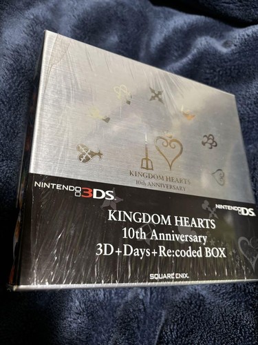 Kingdom Hearts 3D 10th Anniversary 3D+Days+Re:coded BOX with Obi in Japan Used - Picture 2 of 8