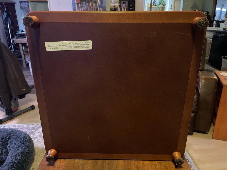 Clue Luxury Edition Board Game – 3D Glass Top, Wood Cabinet, Metal Pieces - Image 4 of 4