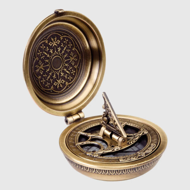 Urania Propitia da Tasca Meridiana Bussola Strumento Ottone Gioiello Nuovo Urania Propitia da Tasca Meridiana Bussola Strumento Ottone Gioiello Nuovo