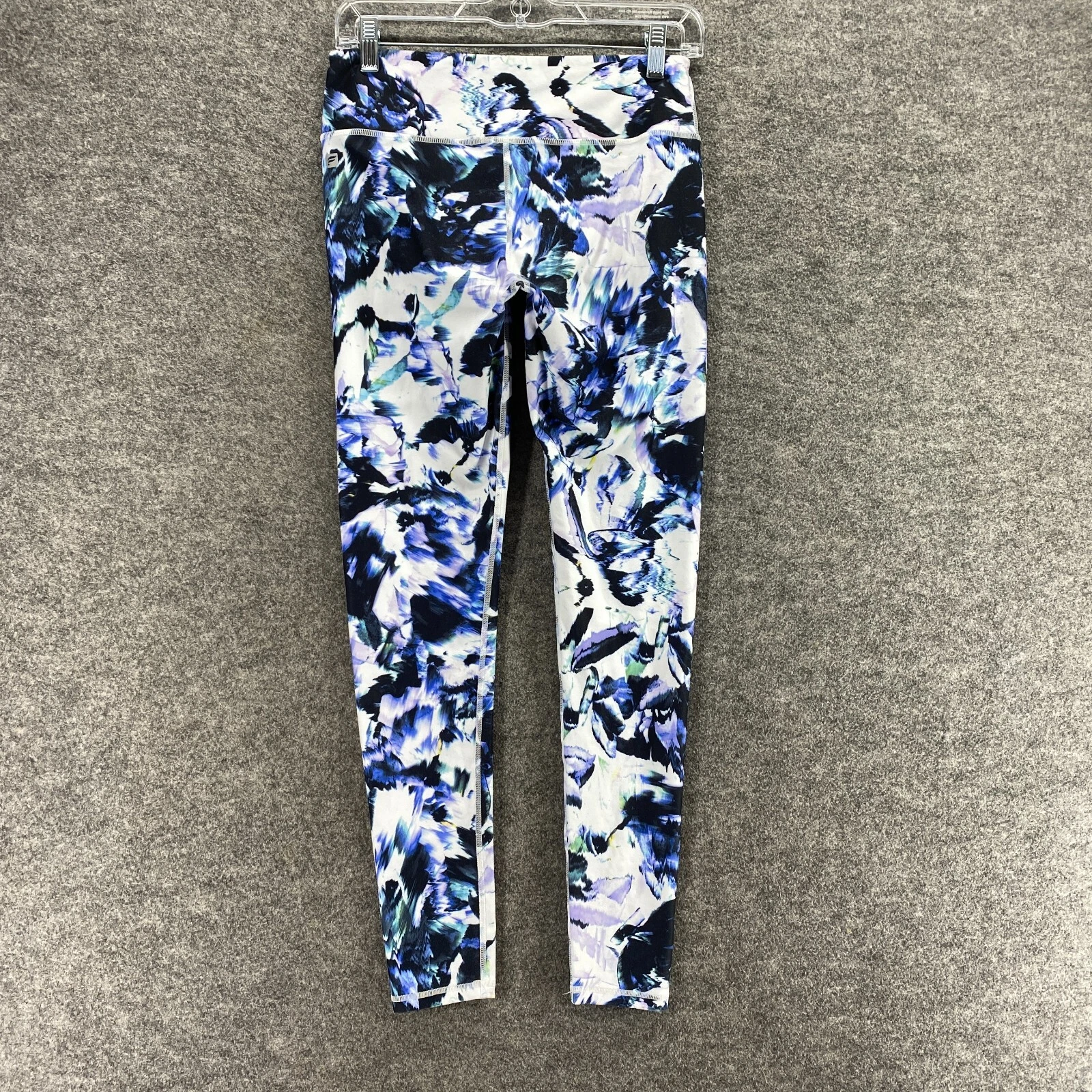 fabletics activewear floral mid rise capri skinny leggings