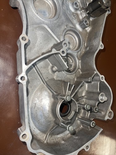 88 SUZUKI LTF250 LT-F250 QUADRUNNER LEFT SIDE STATOR COVER HOUSING - Picture 7 of 10