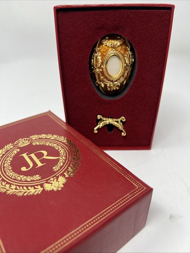 Joan Rivers Imperial Treasures Four Seasons of Eggs Autumn Portrait Egg