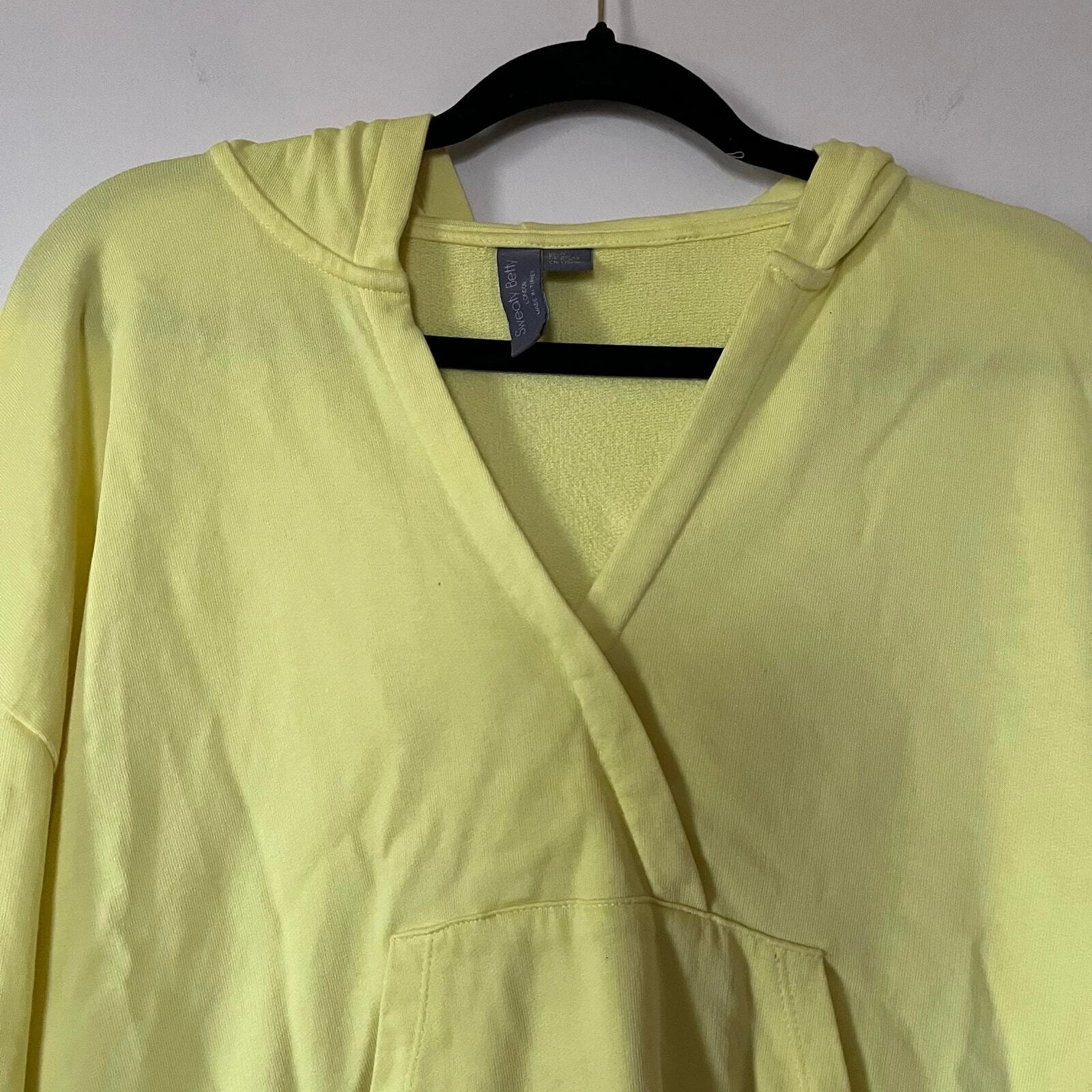 sweaty-betty slouchy hooded thumb holes lounge sweatshirt