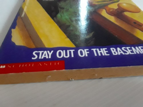 Goosebumps #2 Stay out of the Basement R.L. Stine 1992 Scholastic Vintage - Picture 4 of 12
