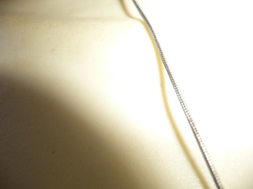 DELIQUET PENDANT TURTLE SILVER TONE W FACETED VIOLET CENTER STONE NECKLACE #25/8 - Picture 4 of 8