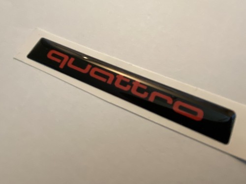 Quattro Audi Kofferraum Emblem Armaturenbrett Flügel S3 S4 A1 RS3 RS4 A3 A4 A5 RS6 SCHWARZ ROT - Bild 4 von 5