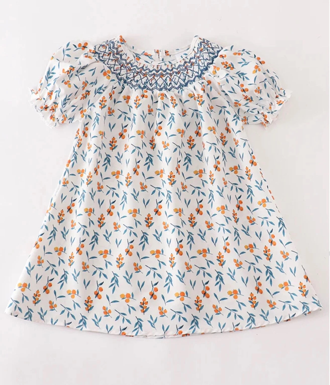 Girls Blue Floral Print Smocked & Embroidered Short Sleeve Bishop Dress Size 6