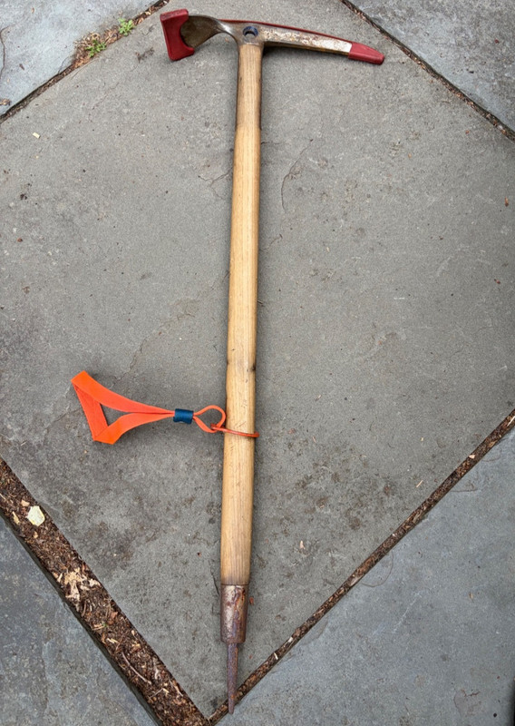 Vintage C.A.M.P. Interalp Ice Axe - 33" Mountaineering Piolet - Premana, Italy
