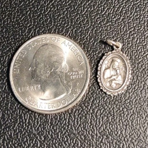 1.0 Grams Vintage Mary & Jesus Medal Sterling Silver 925 Religious Holy