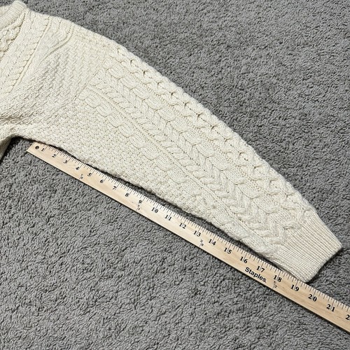 Carraig Donn 100% Merino Wool Cream Traditional Crew Neck Aran Sweater, Large - Picture 4 of 7