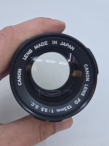 Canon FD 135mm F2.5 S.C. SC Telephoto FD Mount Lens With Case - Picture 3 of 7