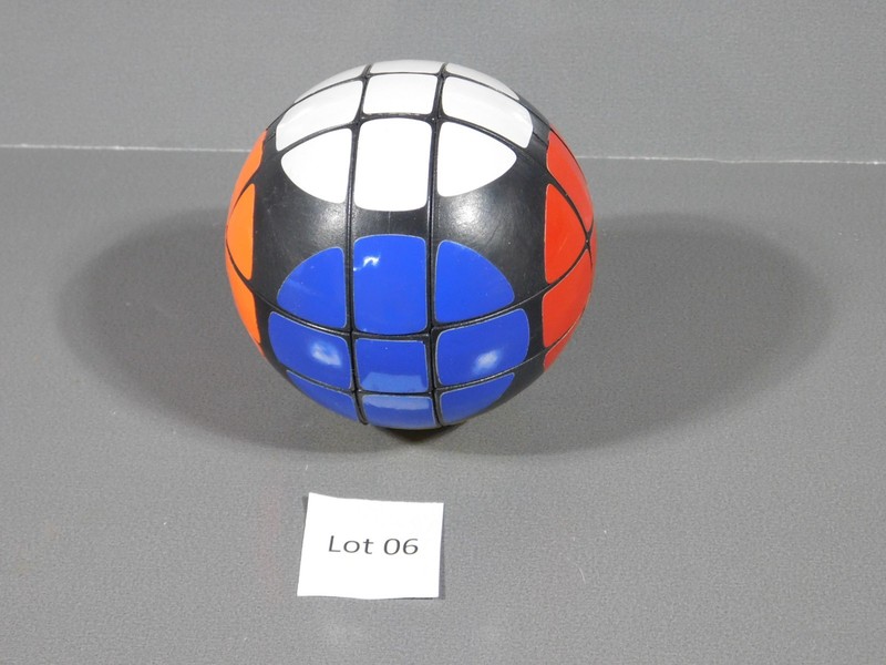 Vintage  Giant (3.75 inch Diameter)BALL CUBE Puzzle from 1980's 3x3x3  Lot 06