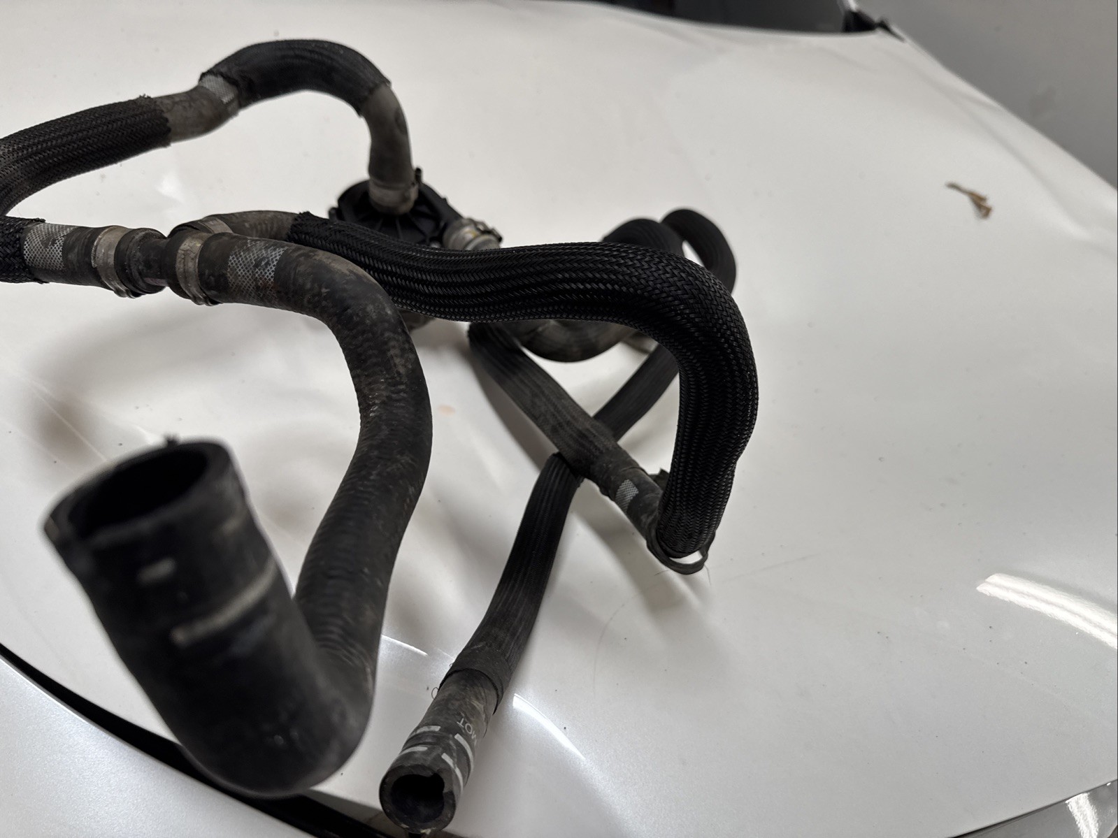 ⭐14-24 MASERATI QUATTROPORTE ENGINE COOLANT WATER PUMP W/ OIL COOLER OEM LOT2638