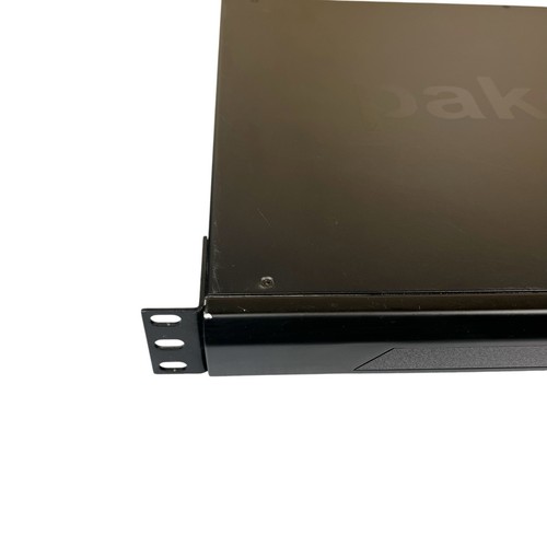 Pakedge S24P8av-V 24 Port Network Switch - Picture 4 of 10