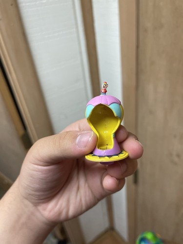 Vintage Polly Pocket Bluebird Disney Magic Kingdom Figures Lot + Accessories See - Picture 8 of 14