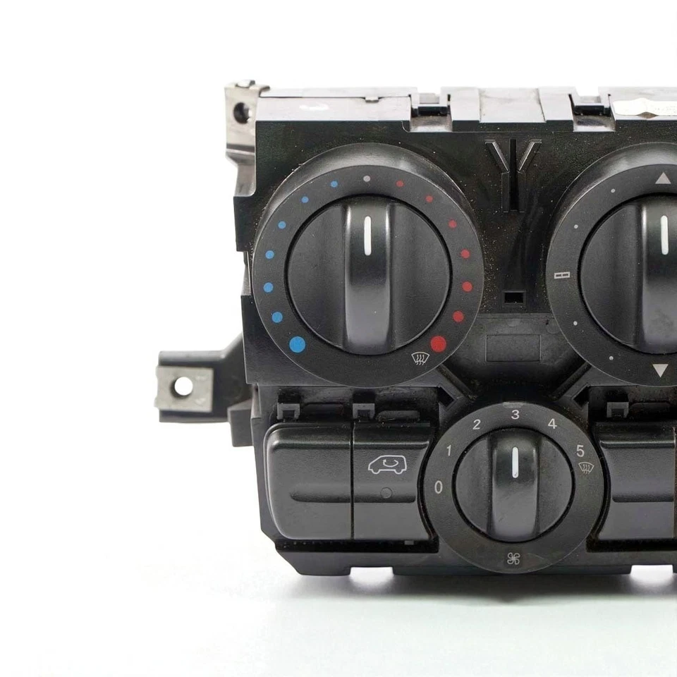 Mercedes Benz Vito W639 Switch Panel Heating A6398301185 - Image 4 of 4