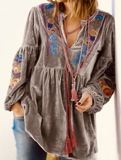 1970s Boho Crushed Velour Embroidery Tunic Top Davi & Dani Womens sz S Mocha New