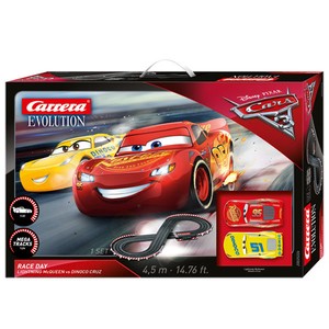 disney cars 3 scalextric