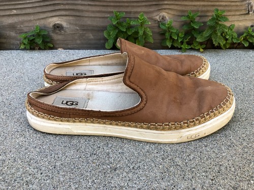 ugg caleel slip on
