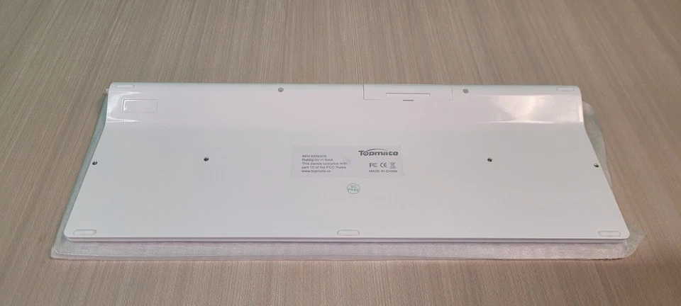 Topmate KM9000 Ultra Slim Wireless Keyboard and Mouse Combo White Silent Compact - Image 3 of 4