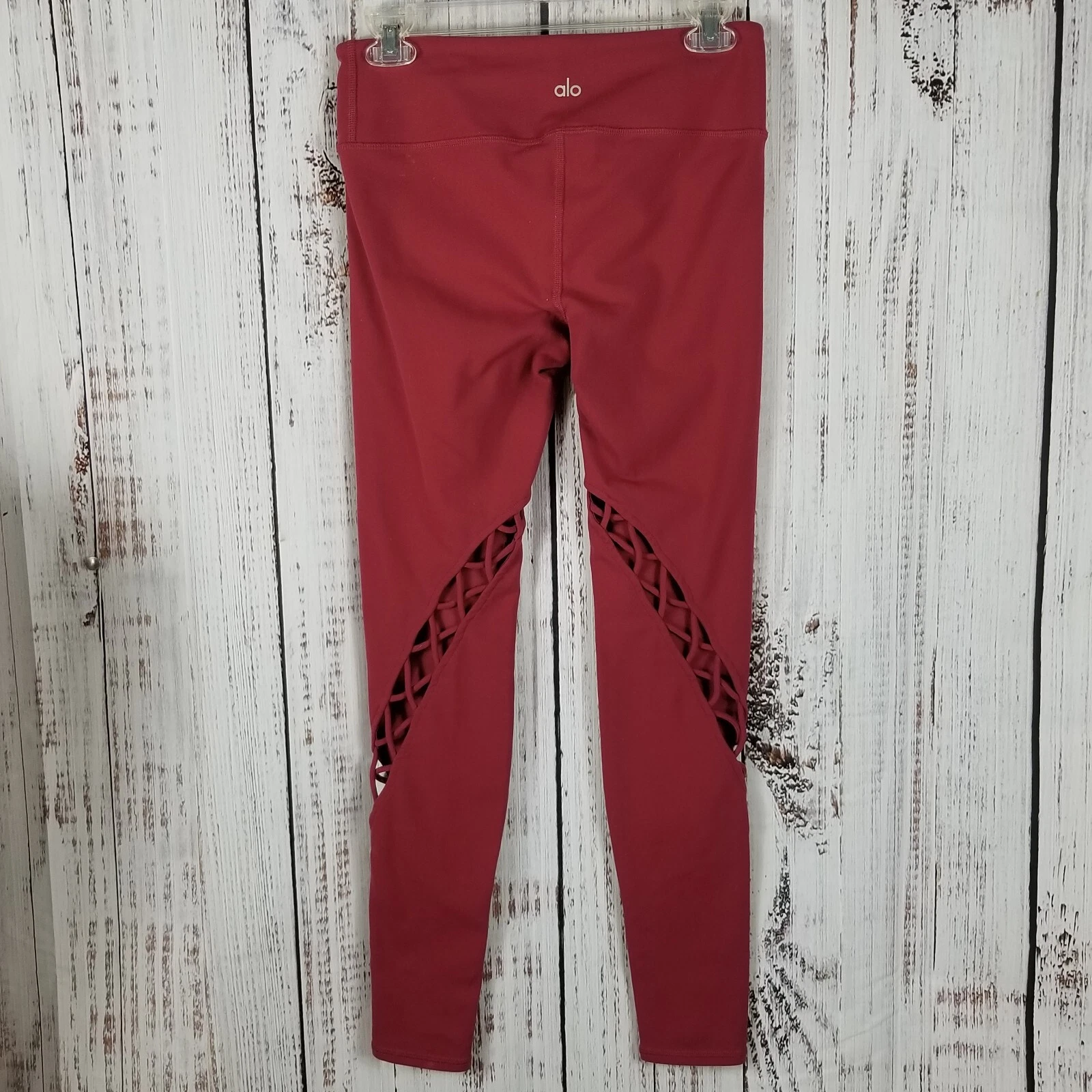 alo-yoga interlace braid entwine leggings