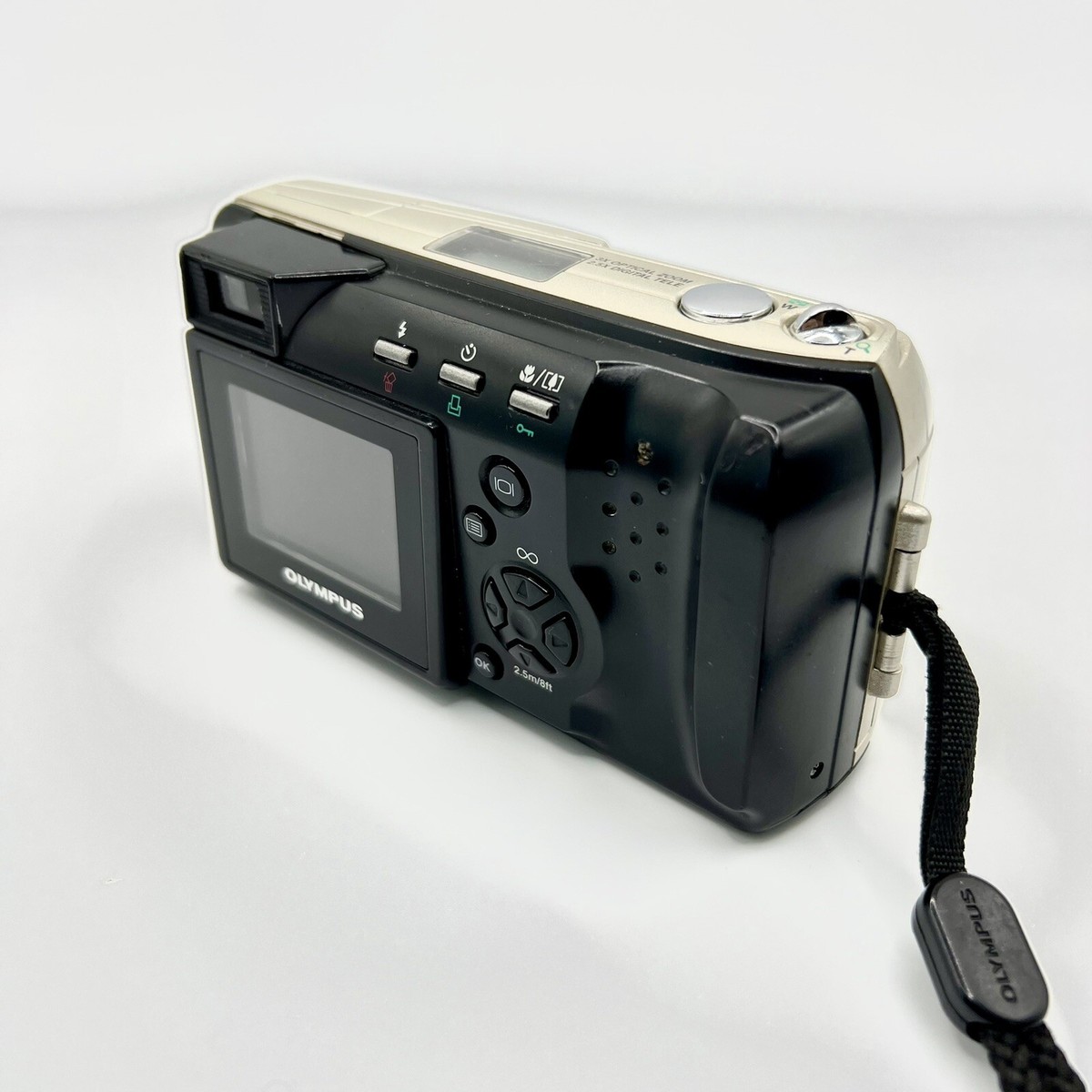 Olympus Camedia D-490 Zoom 2.1 MP Digital Camera- TESTED - WORKING