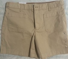 Tommy Hilfiger Women's Beige Stretch Chino Shorts 5" Inseam Pockets Size 8 NEW