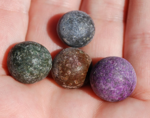 LOT OF 4 COLONIAL ERA MARBLES FLORIDA ARROWHEAD Authentic Indian Artifact Point