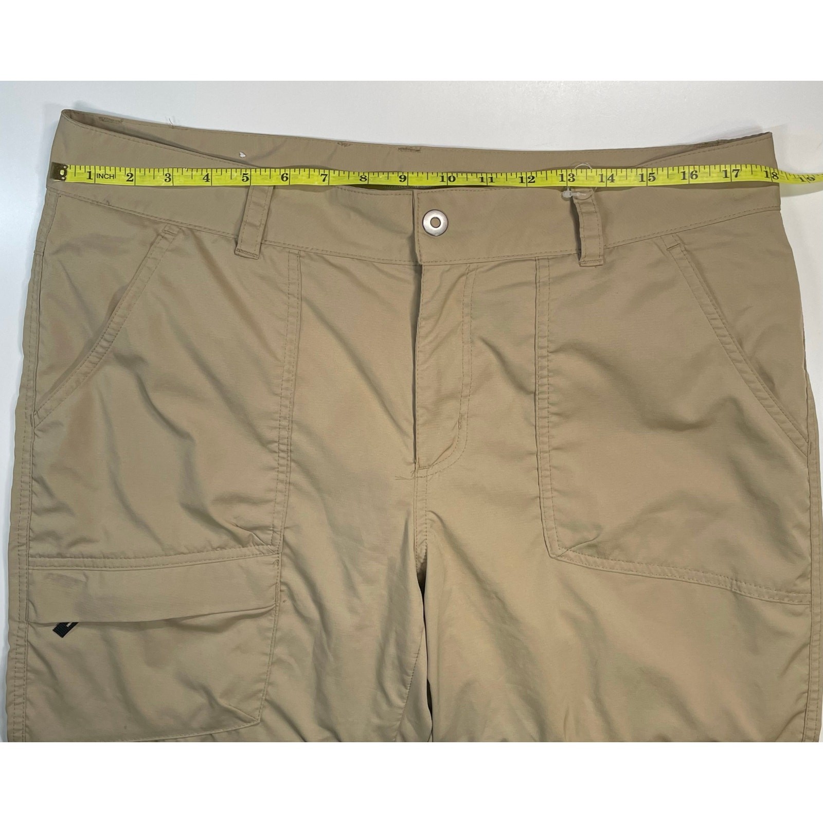 Columbia Womens 14 Omni-Shield Utility Crop Hiking Pants Khaki Outdoor Gorpcore thumbnail 3